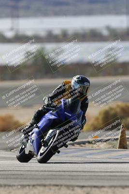 media/Nov-16-2025-Race Pace (Sun) [[8c5fa54630]]/Non Verified Riders (1st 20 Minutes)/1-Turn 14 (10am)/